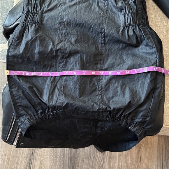 Demobaza - Picture 4 of 4